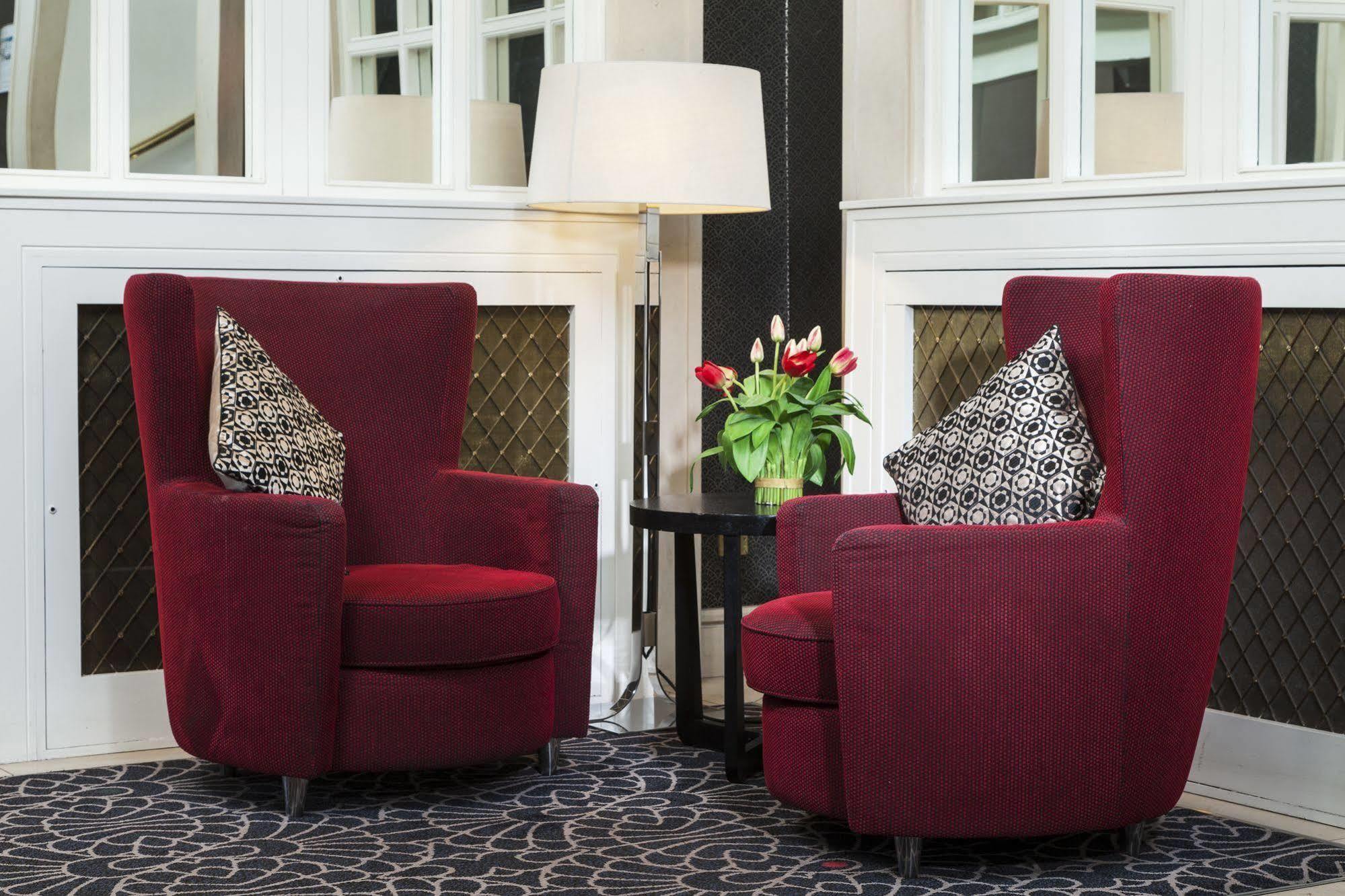 Park Inn By Radisson Shannon Airport Buitenkant foto