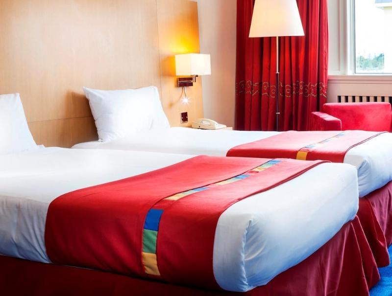 Park Inn By Radisson Shannon Airport Buitenkant foto