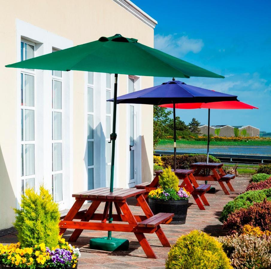 Park Inn By Radisson Shannon Airport Buitenkant foto